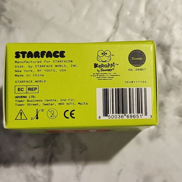 Sanrio Keroppi x Starface Big Compact w/ Mirror and 32 Acne Patches Hello Kitty - Picture 7 of 7